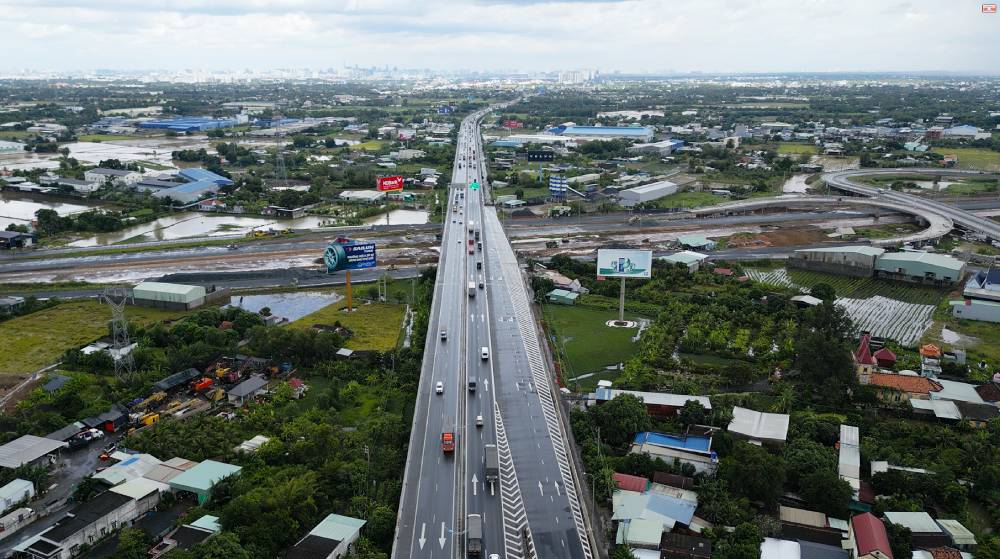 Bộ Xây dựng thông tin về thời điểm mở rộng cao tốc TP.HCM - Trung Lương- Ảnh 1.