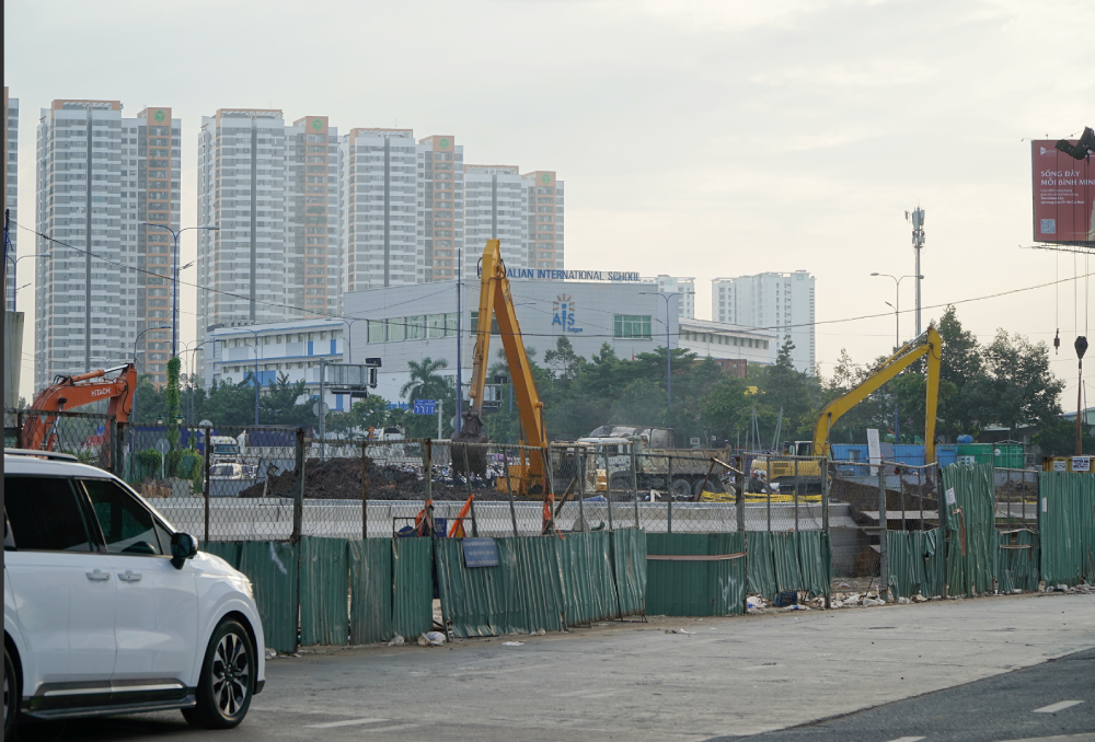 Thay bạn đi xem công trường xây nút giao 3.400 tỷ tại TP.HCM- Ảnh 14. Thay bạn đi xem công trường xây nút giao 3.400 tỷ tại TP.HCM- Ảnh 14.