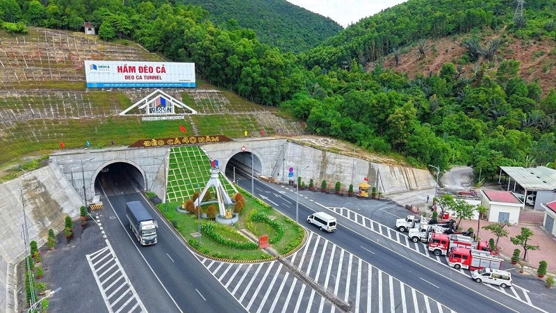 Đèo Cả chào bán gần 50 triệu cổ phiếu, huy động gần 500 tỷ đồng, bổ sung nguồn lực cho các dự án cao tốc- Ảnh 1. Đèo Cả chào bán gần 50 triệu cổ phiếu, huy động gần 500 tỷ đồng, bổ sung nguồn lực cho các dự án cao tốc- Ảnh 1.