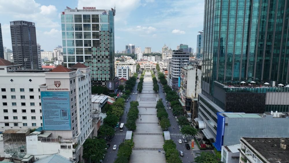 Bảng gi&aacute; đất mới TP.HCM: Đất ở cao nhất c&oacute; thể l&ecirc;n tới 687,2 triệu đồng/m2- Ảnh 1.