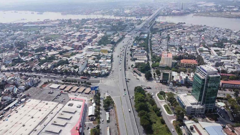 Đồng Nai đề nghị th&aacute;o dỡ 2 trạm thu ph&iacute; tr&ecirc;n Quốc lộ - Ảnh 2.