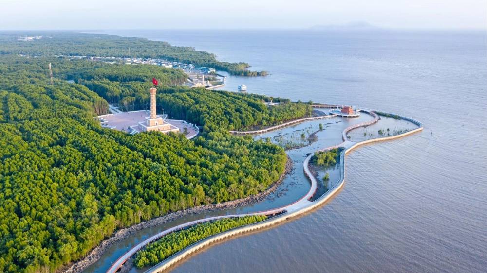 Nghi&ecirc;n cứu triển khai điện gi&oacute;, điện mặt trời kết hợp nu&ocirc;i trồng thủy sản v&agrave; điện kh&iacute; LNG tại C&agrave; Mau- Ảnh 1.