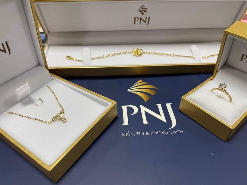 PNJ h&eacute; lộ kế hoạch mở rộng &ldquo;s&acirc;n chơi&rdquo;, c&oacute; thể gia c&ocirc;ng v&agrave;ng miếng cho ng&acirc;n h&agrave;ng- Ảnh 1.