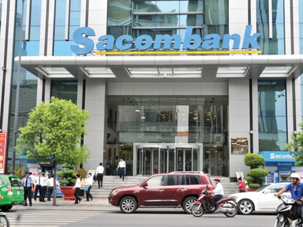 Sacombank: Lợi nhuận 2025 giảm mạnh 40% v&igrave; &ldquo;g&aacute;nh&rdquo; dự ph&ograve;ng khổng lồ, ri&ecirc;ng qu&yacute; 4 lỗ hơn 3.300 tỷ đồng- Ảnh 1.