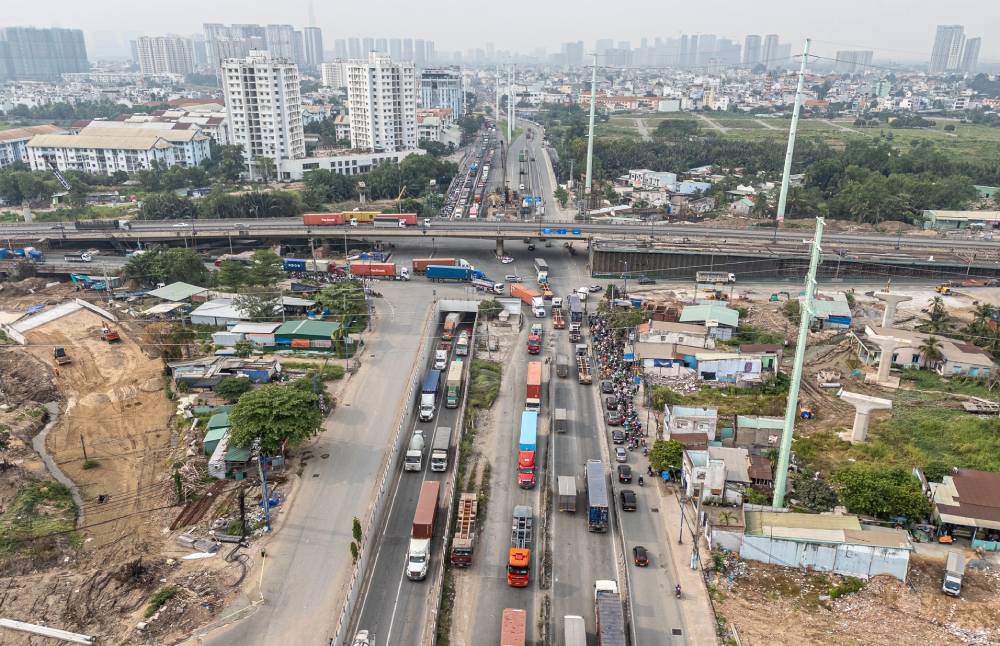Tiến độ nút giao Mỹ Thủy 3.400 tỷ tại cửa ngõ cảng Cát Lái sau quyết định mới- Ảnh 3. Tiến độ nút giao Mỹ Thủy 3.400 tỷ tại cửa ngõ cảng Cát Lái sau quyết định mới- Ảnh 3.