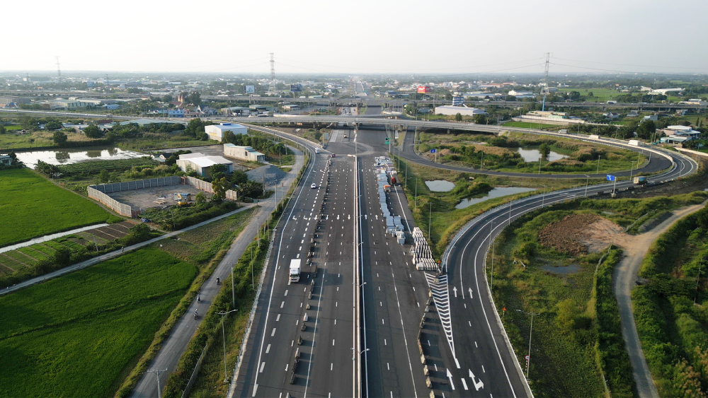 Quy hoạch cao tốc đến 2050: 43 tuyến, 8.920km v&agrave; cuộc đầu tư hạ tầng chưa từng c&oacute;- Ảnh 2.