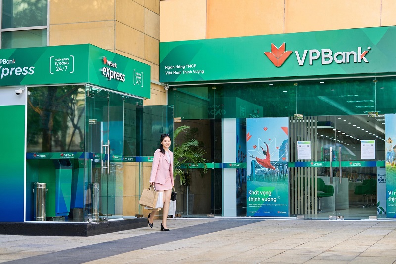 VPBank vay gần 50.000 tỷ đồng từ cổ đ&ocirc;ng Nhật Bản: D&ograve;ng tiền qua lại h&agrave;ng chục ngh&igrave;n tỷ để l&agrave;m g&igrave;?- Ảnh 1.