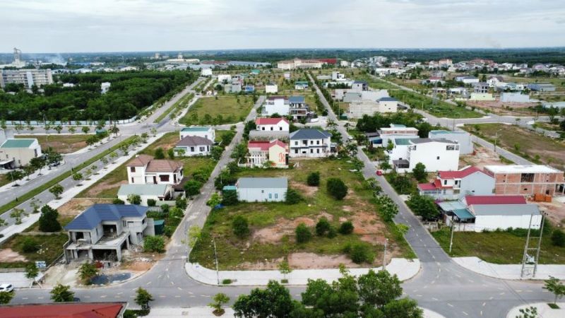 Những ai muốn tham gia đấu gi&aacute; đất tại Quảng Trị cần biết th&ocirc;ng tin n&agrave;y- Ảnh 1.