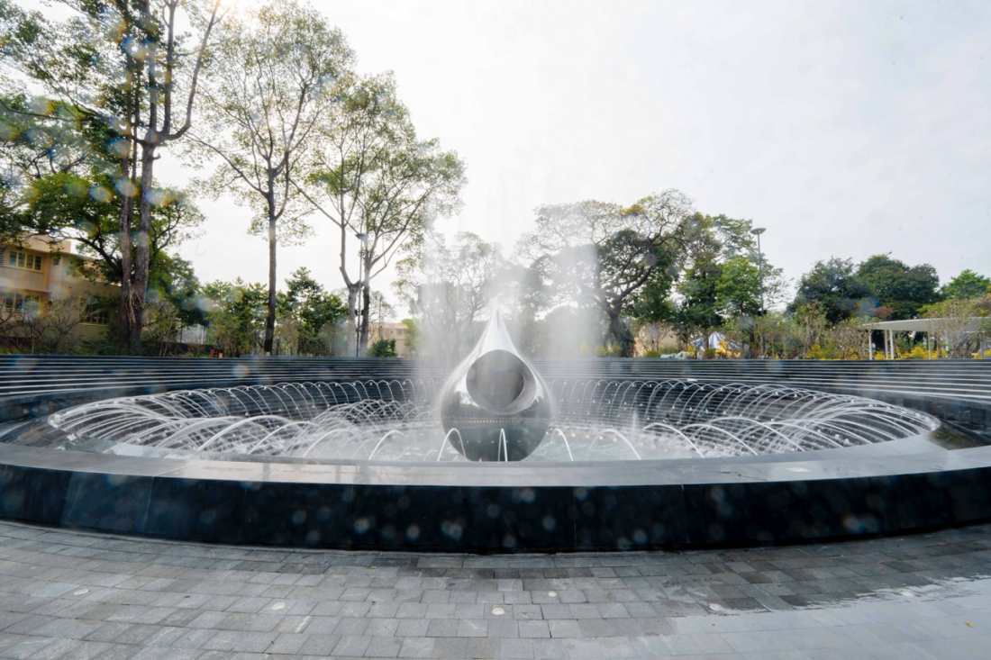 TP.HCM kh&aacute;nh th&agrave;nh C&ocirc;ng vi&ecirc;n số 1 L&yacute; Th&aacute;i Tổ: &ldquo;Khoảng lặng xanh&rdquo; tưởng niệm nạn nh&acirc;n Covid-19- Ảnh 2.