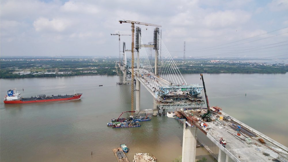 C&acirc;y cầu quan trọng tr&ecirc;n cao tốc Bến Lức - Long Th&agrave;nh sắp ho&agrave;n th&agrave;nh: Khu vực n&agrave;o sẽ hưởng lợi?- Ảnh 7.