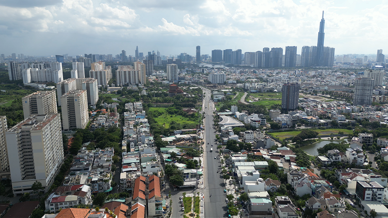 Thu nhập 50 triệu/th&aacute;ng c&oacute; mua được nh&agrave; 5,5 tỷ? BSC h&eacute; lộ ngưỡng l&atilde;i vay người mua c&ograve;n chịu được- Ảnh 1.