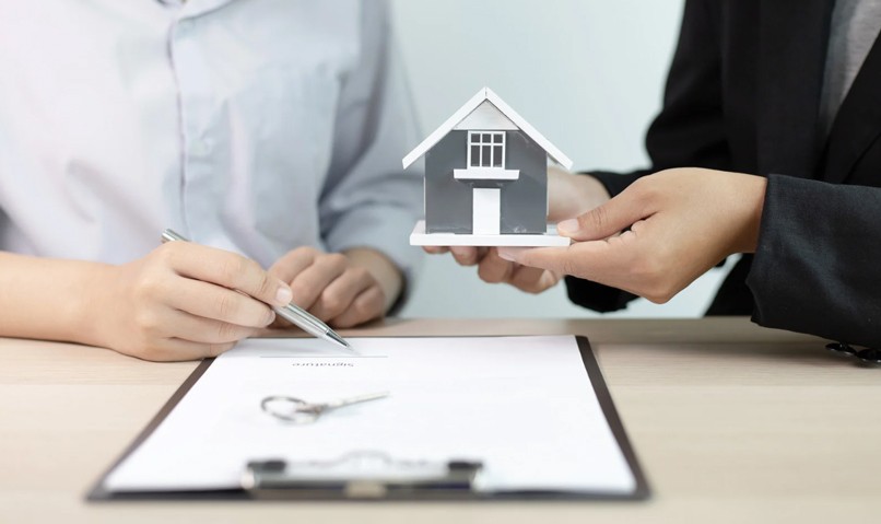 Thu nhập bao nhi&ecirc;u mới mua nổi căn hộ 4 tỷ đồng?- Ảnh 1.