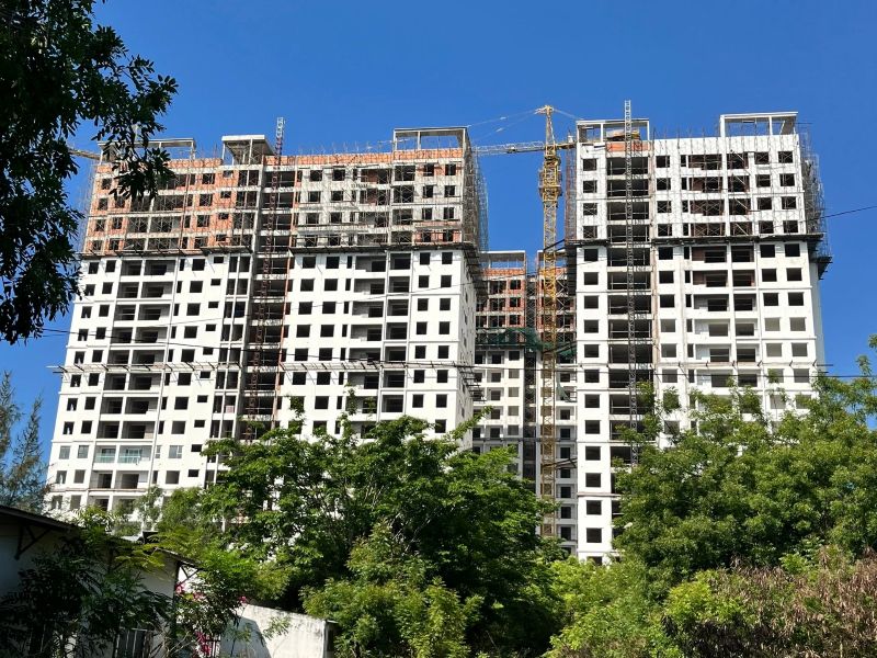 Tin vui cho người thu nhập thấp tại Lâm Đồng: Hàng loạt dự án nhà ở xã hội được đẩy nhanh tiến độ- Ảnh 1. Tin vui cho người thu nhập thấp tại Lâm Đồng: Hàng loạt dự án nhà ở xã hội được đẩy nhanh tiến độ- Ảnh 1.