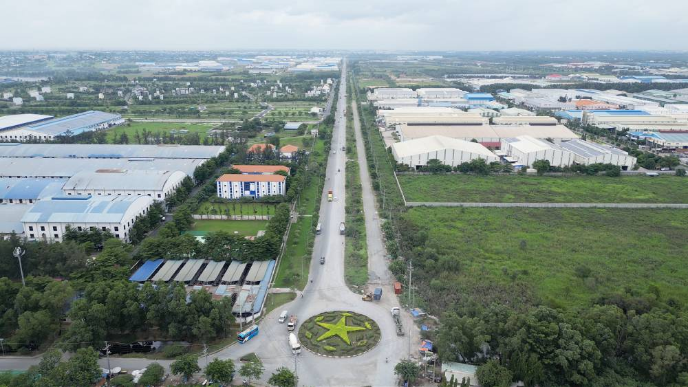 Bất động sản 24h: Tây Ninh ưu tiên đầu tư 52 khu công nghiệp lớn- Ảnh 1. Bất động sản 24h: Tây Ninh ưu tiên đầu tư 52 khu công nghiệp lớn- Ảnh 1.