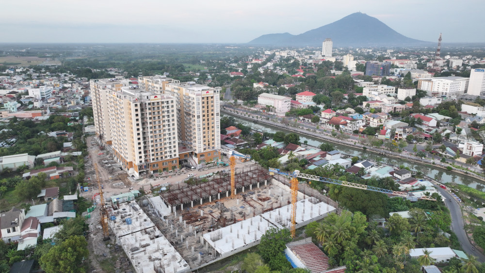 ĐHCĐ Ho&agrave;ng Qu&acirc;n: Doanh thu 1.200 tỷ, Golden City T&acirc;y Ninh th&agrave;nh &ldquo;&aacute;t chủ b&agrave;i&rdquo; 2026- Ảnh 3.