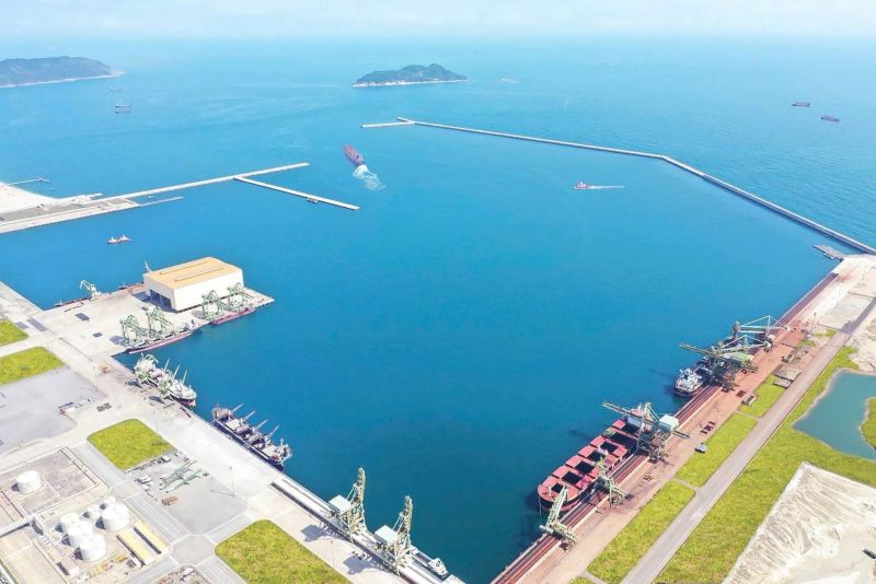 Ph&ecirc; duyệt hạng mục lấn biển hơn 1.111 tỷ đồng thuộc dự &aacute;n Bến cảng quốc tế Sơn Dương tại H&agrave; Tĩnh- Ảnh 1.
