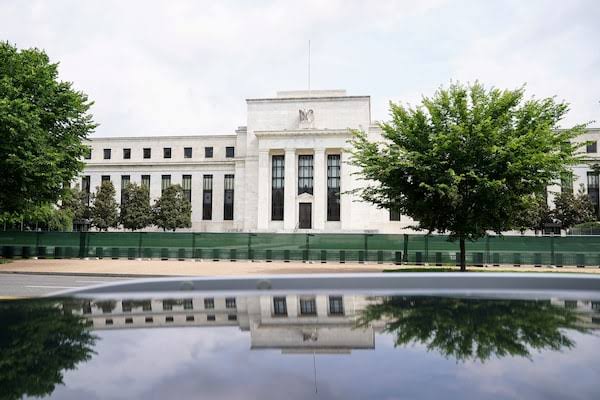 Fed họp quyết định l&atilde;i suất: Khả năng giữ nguy&ecirc;n l&atilde;i suất vẫn cao- Ảnh 1.