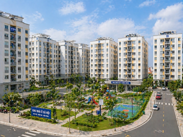 Điểm tin nhà ở xã hội tuần qua: Hà Nội sắp mở bán dự án mới, TP.HCM đề xuất nâng trần thu nhập mua nhà- Ảnh 1.