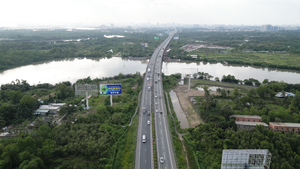Bộ X&acirc;y dựng vừa th&ocirc;ng tin về tuyến đường được người d&acirc;n khu Đ&ocirc;ng TP.HCM mong chờ- Ảnh 2.