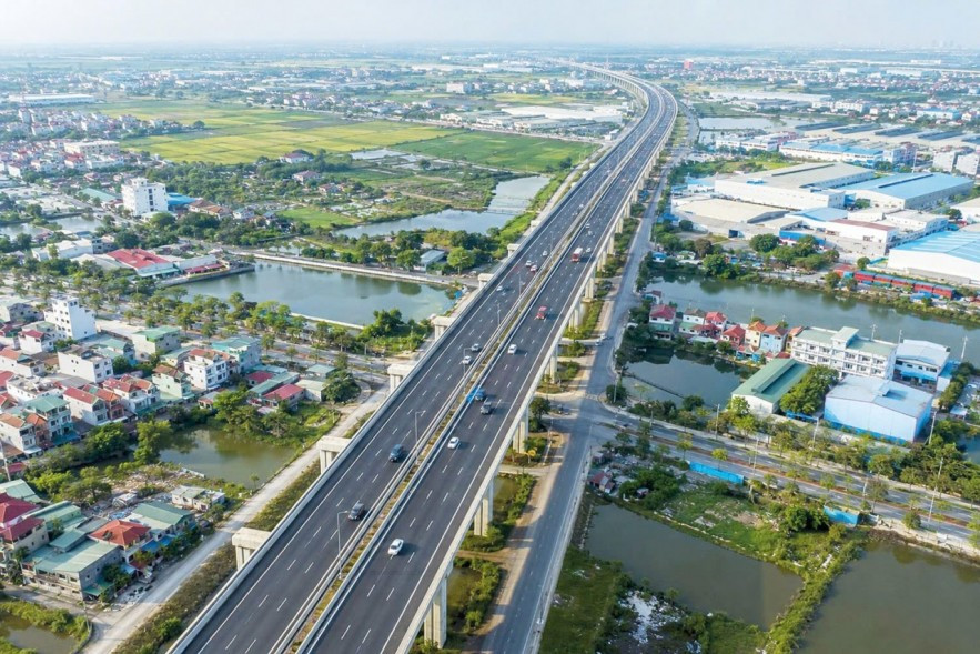 Nóng trong tuần: Trình Quốc hội siêu dự án Vành đai 5 trị giá 288.000 tỷ; Huế tìm nhà đầu tư cho KĐT hơn 5.500 tỷ- Ảnh 1.