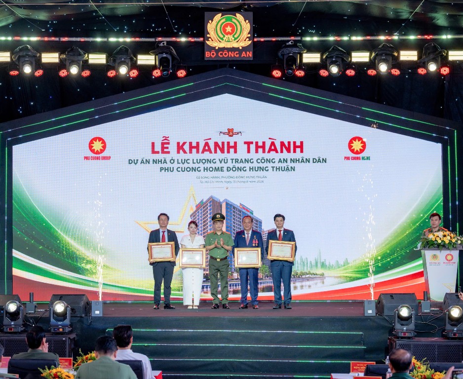 TP.HCM khánh thành 776 căn hộ cho cán bộ Công an nhân dân- Ảnh 1.