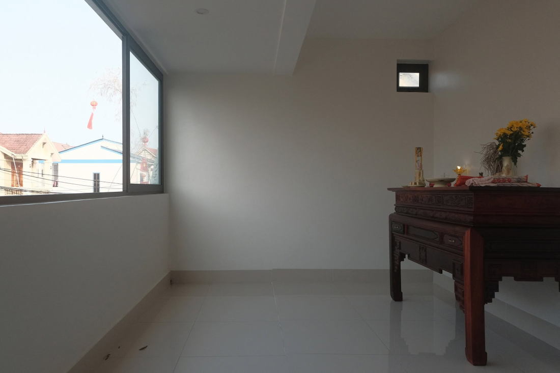 Nhà nông thôn Nghệ An: Dải hiên Đông Nam gắn kết ba thế hệ trên mảnh đất cũ- Ảnh 10.