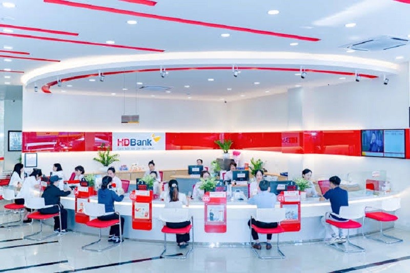 Một ng&acirc;n h&agrave;ng sắp tăng vốn l&ecirc;n hơn 72.000 tỷ đồng, chia cổ tức bằng cổ phiếu 25%- Ảnh 1.