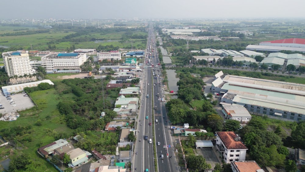 TP.HCM giải ngân hơn 31.700 tỷ cho các dự án giao thông: Bất động sản ven tuyến nào đáng chú ý?- Ảnh 1.