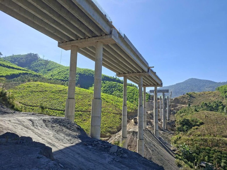 Cao tốc Khánh Hòa - Buôn Ma Thuột dài hơn 117km hoàn thành trước cuối năm- Ảnh 1.