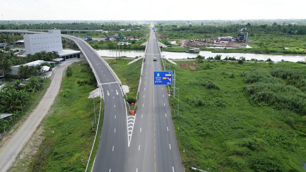 Loạt dự &aacute;n giao th&ocirc;ng, năng lượng ở Đồng bằng s&ocirc;ng Cửu Long nhận chỉ đạo mới về tiến độ- Ảnh 2.