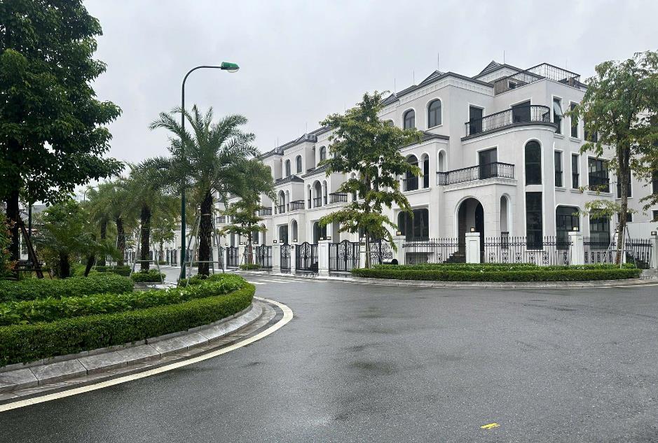 Hà Nội sau mưa lớn: Chọn nhà, nhìn cả khả năng thoát nước- Ảnh 2.