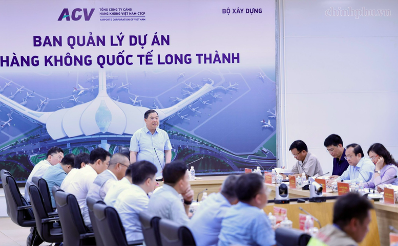 Sân bay Long Thành phải thi công 24/7 để kịp khai thác năm 2026- Ảnh 1.