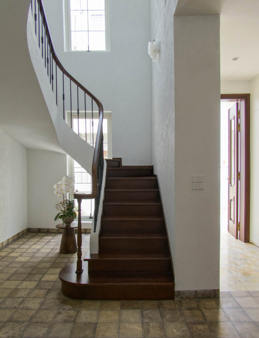 Nh&agrave; 2 tầng gộp từ 3 l&ocirc; đất Lạng Sơn: Cấu tr&uacute;c hai giếng trời đ&oacute;n gi&oacute; v&agrave; hồ koi đệm nhiệt- Ảnh 9.