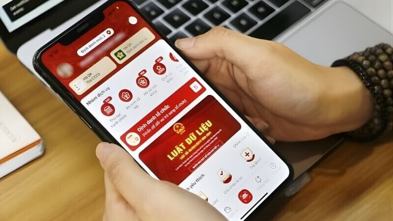 Chi tiết 11 loại t&agrave;i khoản phải li&ecirc;n kết, x&aacute;c thực với VNeID trước ng&agrave;y 31/12/2026- Ảnh 1.