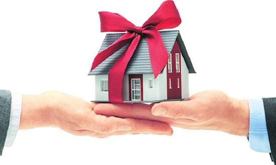 Người Việt Nam định cư ở nước ngo&agrave;i nhận tặng cho nh&agrave; đất như thế n&agrave;o?- Ảnh 1.