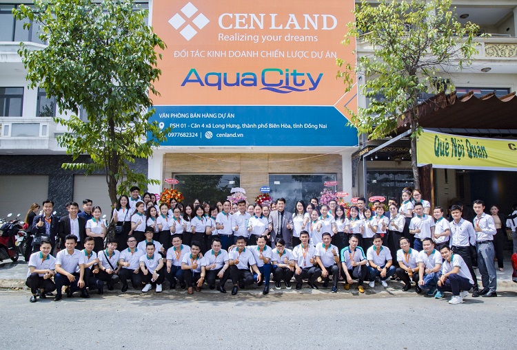 văn ph&ograve;ng b&aacute;n h&agrave;ng Cenland tại Aqua City