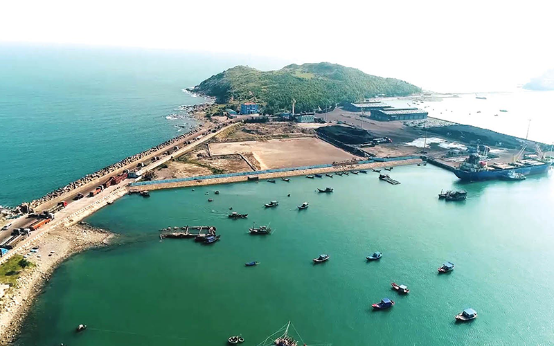 Khu công nghiệp Cảng Biển Hòn La