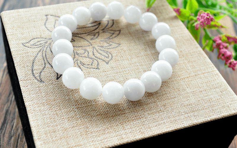 7. Đá cẩm thạch bạch ngọc tuyết