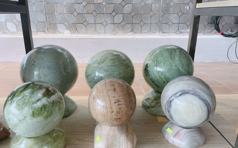 Quả cầu phong thủy đá Serpentine
