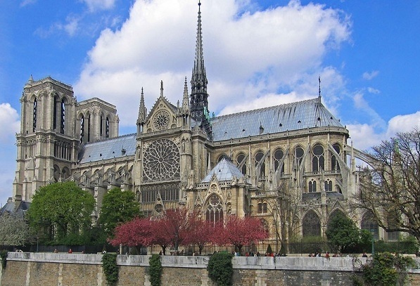 Nhà thờ Đức Bà Paris