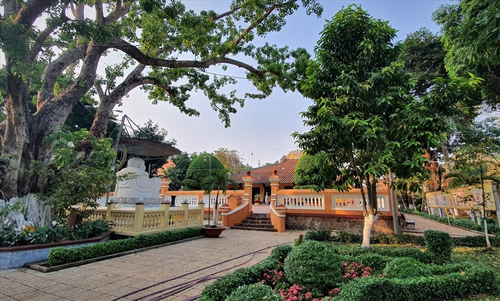 Đất cơ sở tôn giáo, tín ngưỡng là gì?