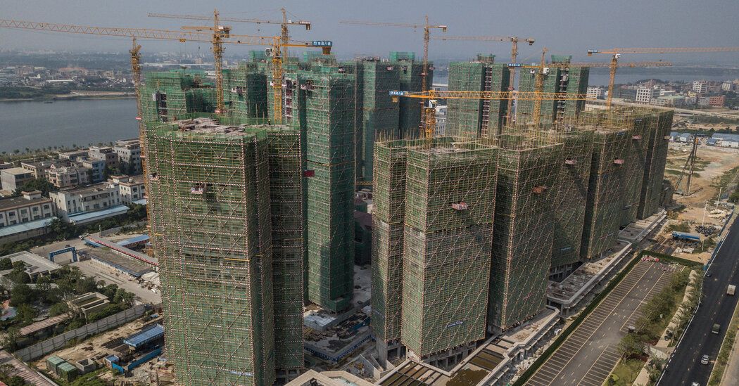 https://thanhnienviet.mediacdn.vn/images/2023/10/12/multimedia/00China-Econ-01-pbgw/00China-Econ-01-pbgw-facebookJumbo.jpg