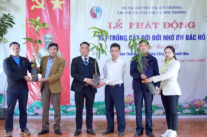 Tạp chí Tài nguyên và Môi trường: Phát động Tết trồng cây Xuân Giáp Thìn 2024 tại xã Vạn Thắng, huyện Nông Cống (Thanh Hóa)