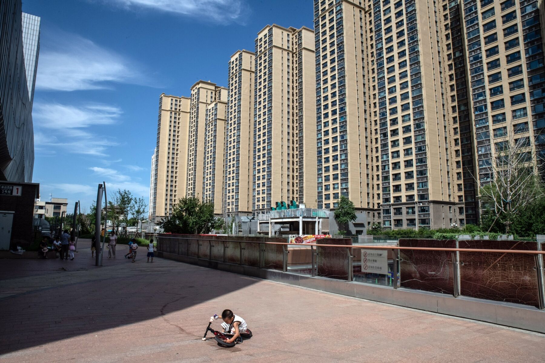 https://thanhnienviet.mediacdn.vn/images/users/iqjWHBFdfxIU/iRZUGCKmOH48/v0/1800x1200.jpg