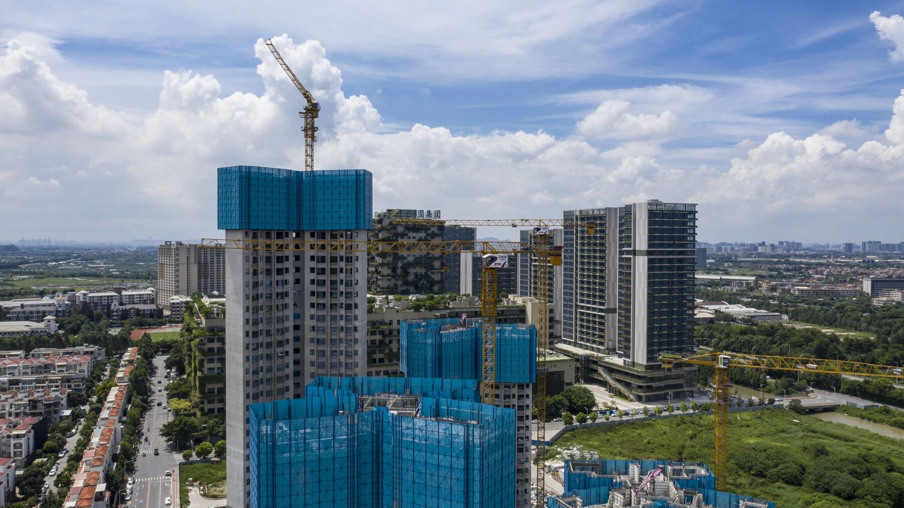 https://thanhnienviet.mediacdn.vn/images/users/iqjWHBFdfxIU/ioFhnu0UGxIM/v1/1800x1012.jpg