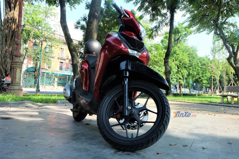 Honda SH Mode bị rung đầu, rần xe khi tăng ga