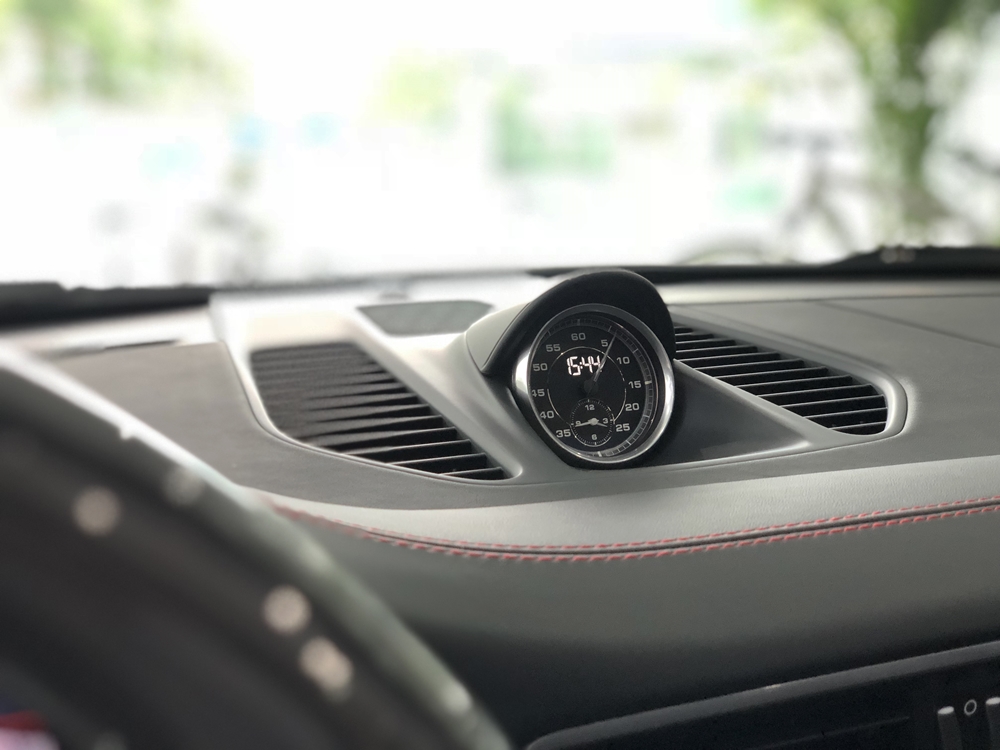 Đẳng cấp săn Porsche 911 của "vua c&agrave; ph&ecirc;" Việt Nam: Tậu ngay 911 Targa 4 GTS độc nhất- Ảnh 10.