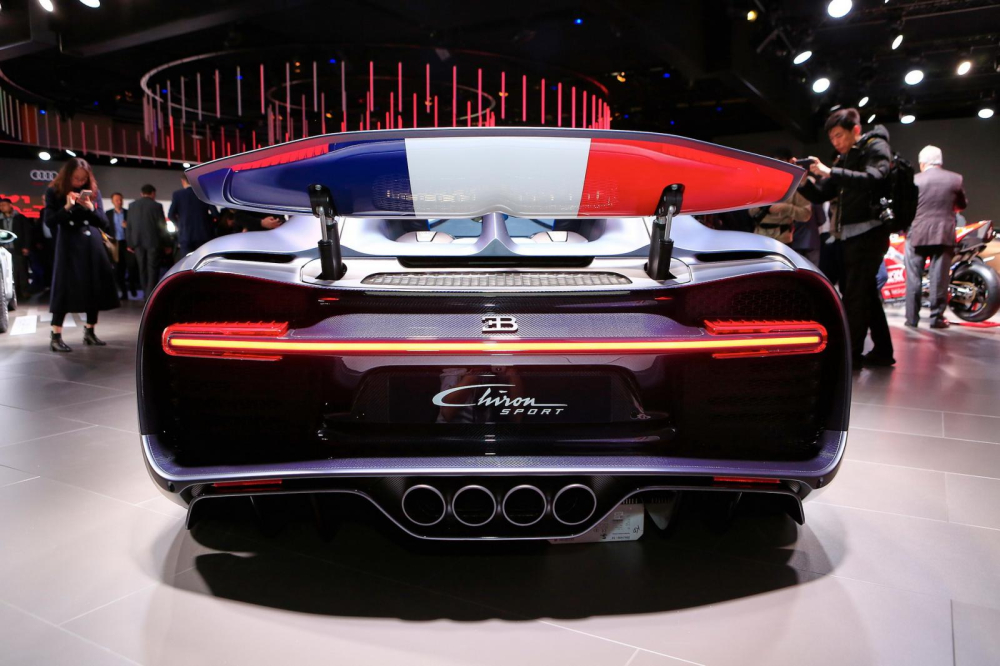 Chỉ c&oacute; 20 chiếc Bugatti Chiron Sport 110 Ans Edition tr&ecirc;n to&agrave;n thế giới