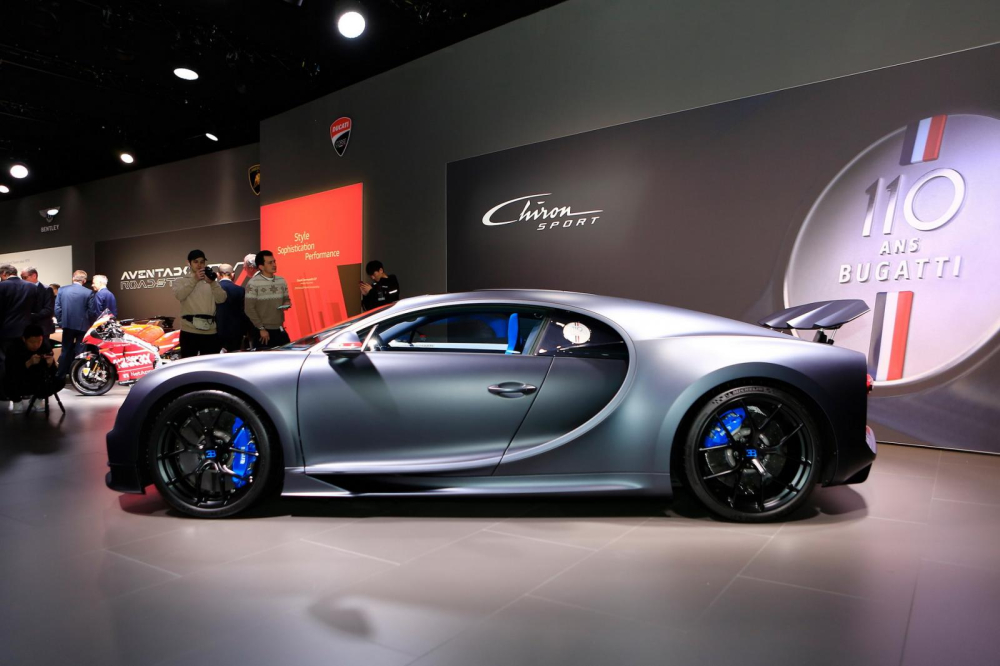 Bugatti Chiron Sport phi&ecirc;n bản 110 Ans Edition c&oacute; gi&aacute; khởi điểm 3,26 triệu đ&ocirc; la