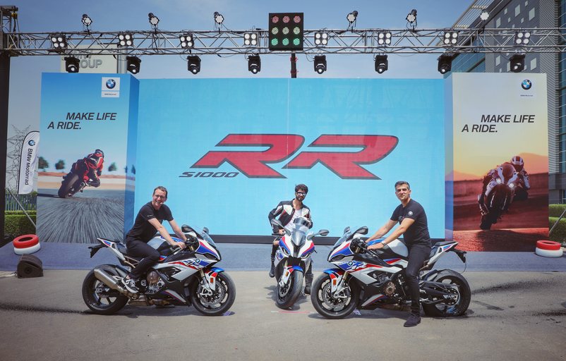 BMW S1000RR thế hệ mới được b&aacute;n ch&iacute;nh thức tại Th&aacute;i Lan